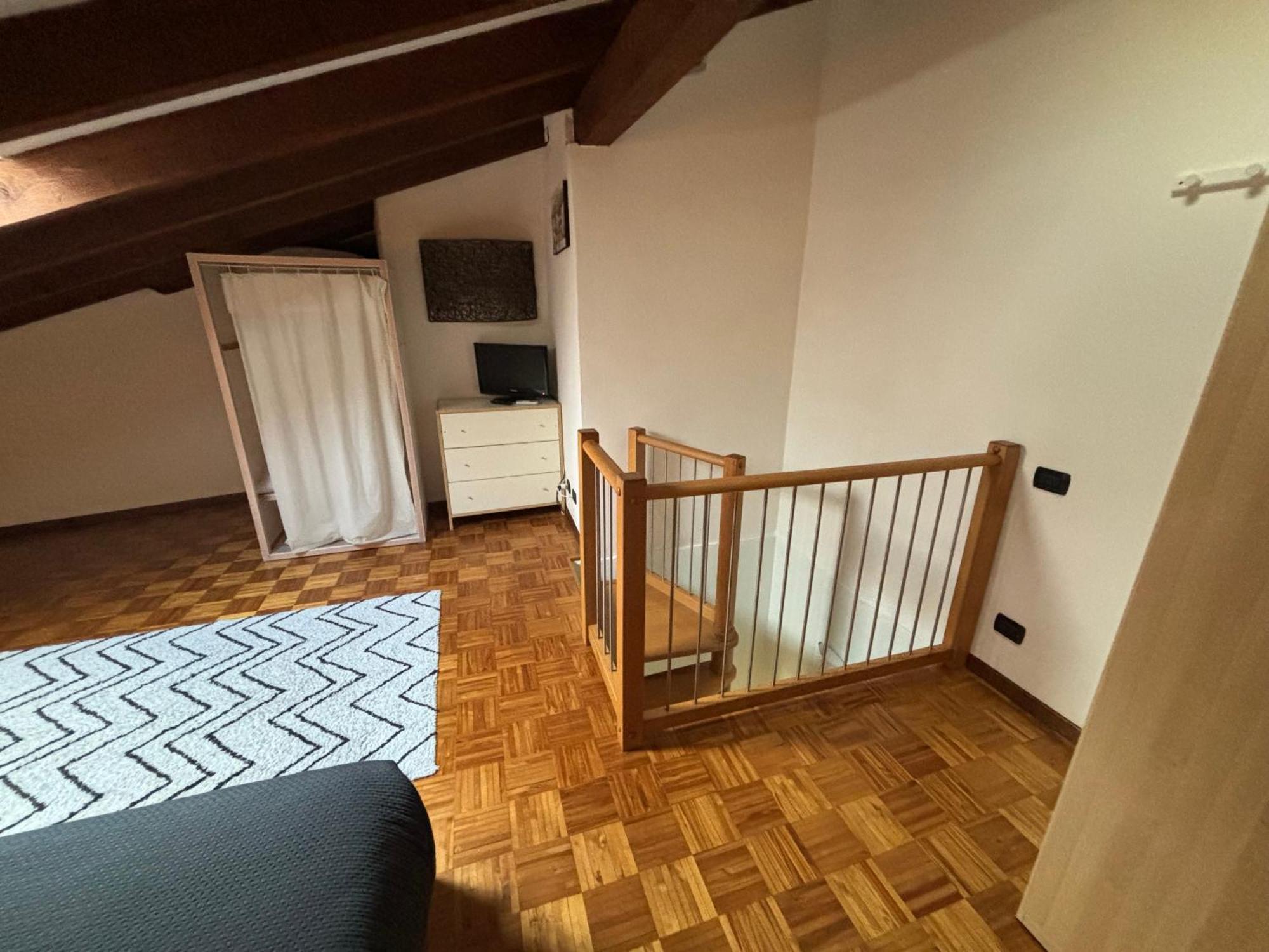 La Casa Di Ale Lägenhet Lecco Exteriör bild